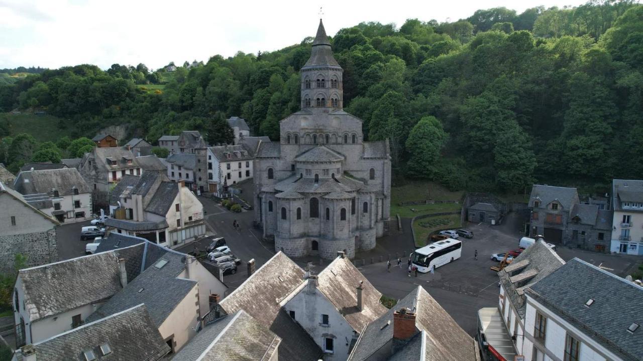 Tulipe, Appartement 5 Personnes, Entre Sancy Et Volcans D'Auvergne Orcival Esterno foto